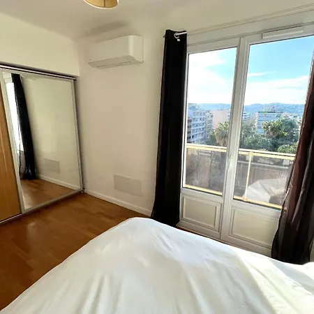 Διαμέρισμα Juan Les Pins Town Center - 4 People - Floor