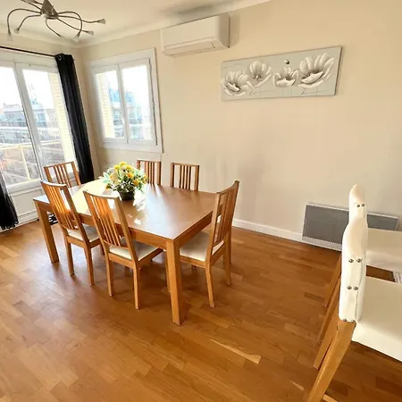 Juan Les Pins Town Center - 4 People - Floor *